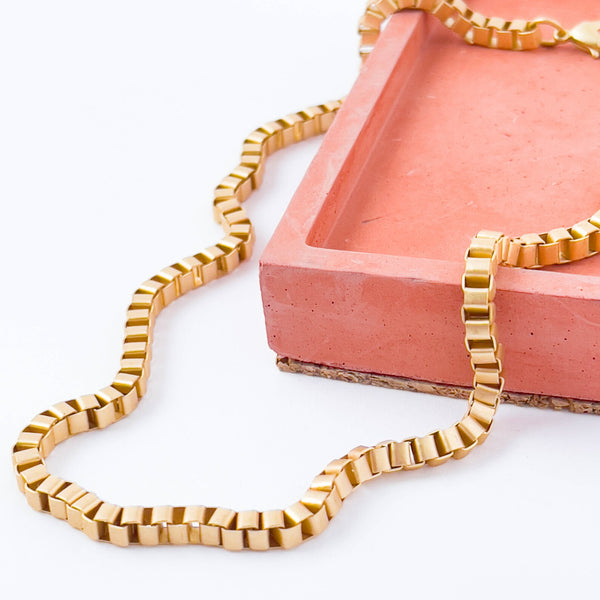 Matte Gold Box Chain Necklace - Nest Pretty Things