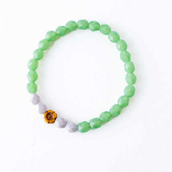  Bead Bracelet With Tiny Mustard Flower 