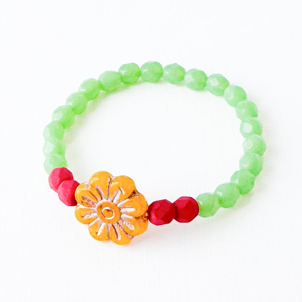 Beaded Bracelet With Flowers 