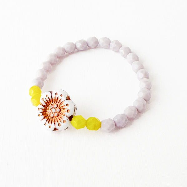 Beaded Bracelet With Flowers 