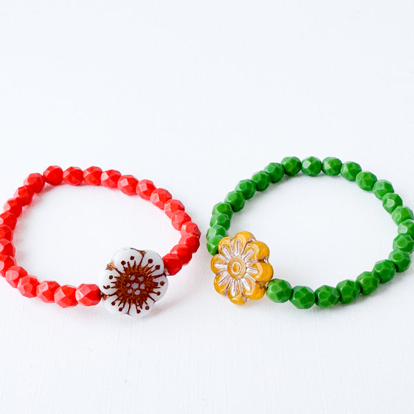  Colorful Beaded Bracelet With Flowers