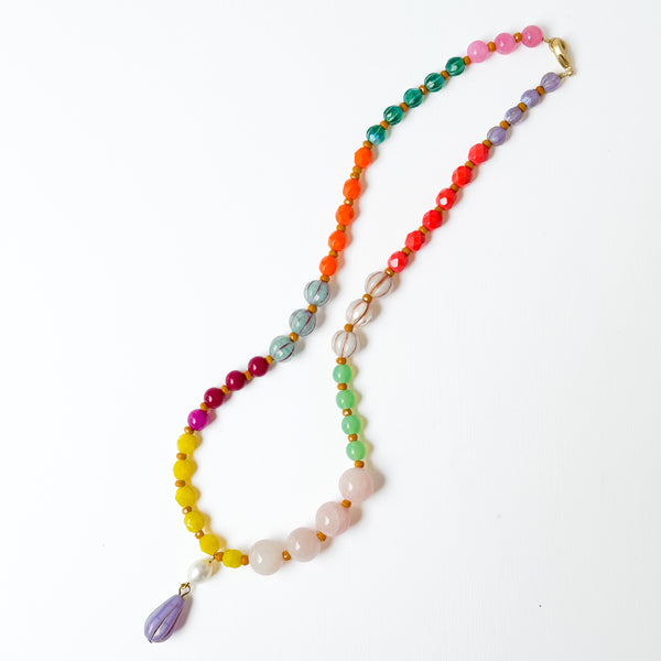 Mixed-Size And Color Glass Bead Pendant Necklace