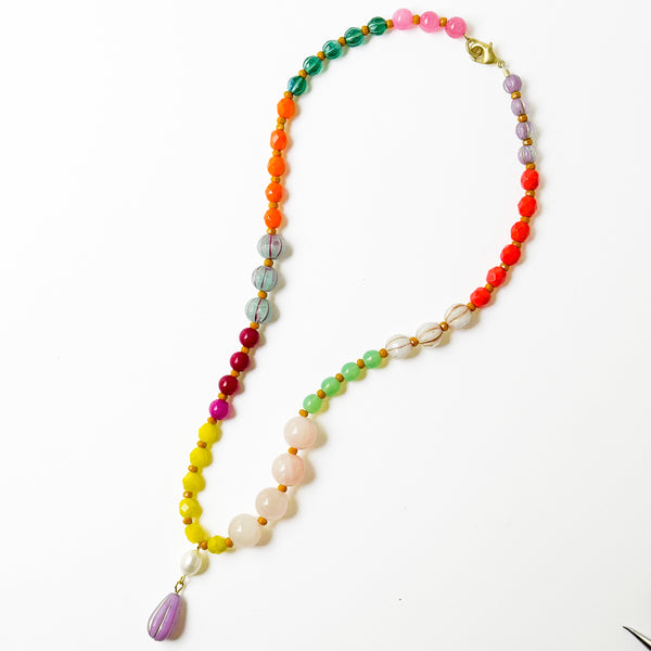 Mixed-Size And Color Glass Bead Pendant Necklace