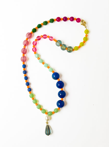 Mixed-Size And Color Glass Bead Pendant Necklace