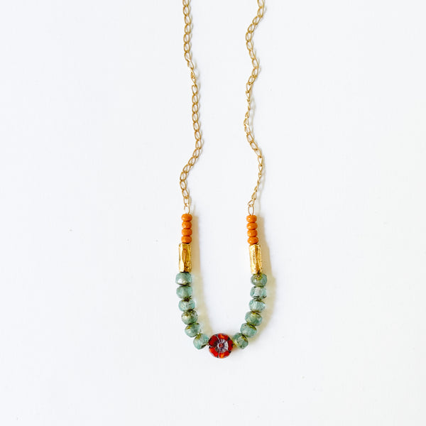 Tiny flower and bead Pendant necklace