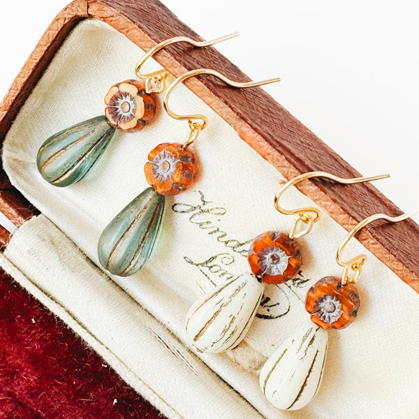 Tiny flower and bead Earrings