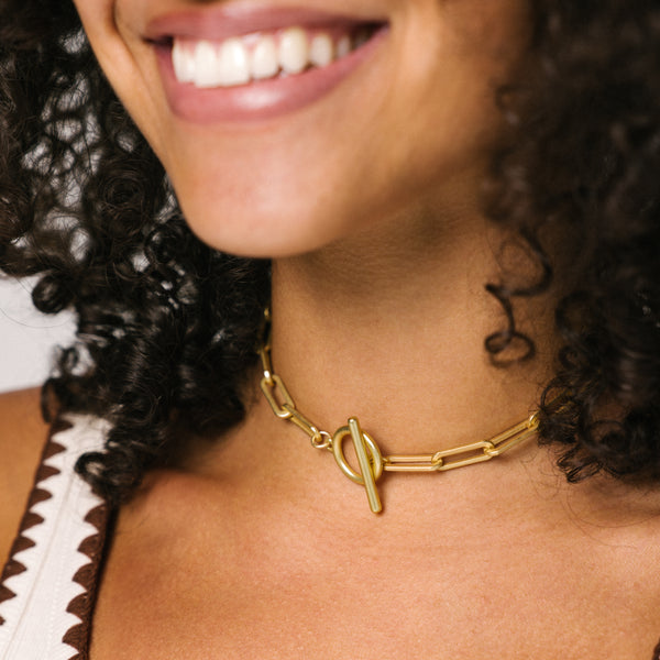 Paperclip  Gold Chain Necklace With Toggle