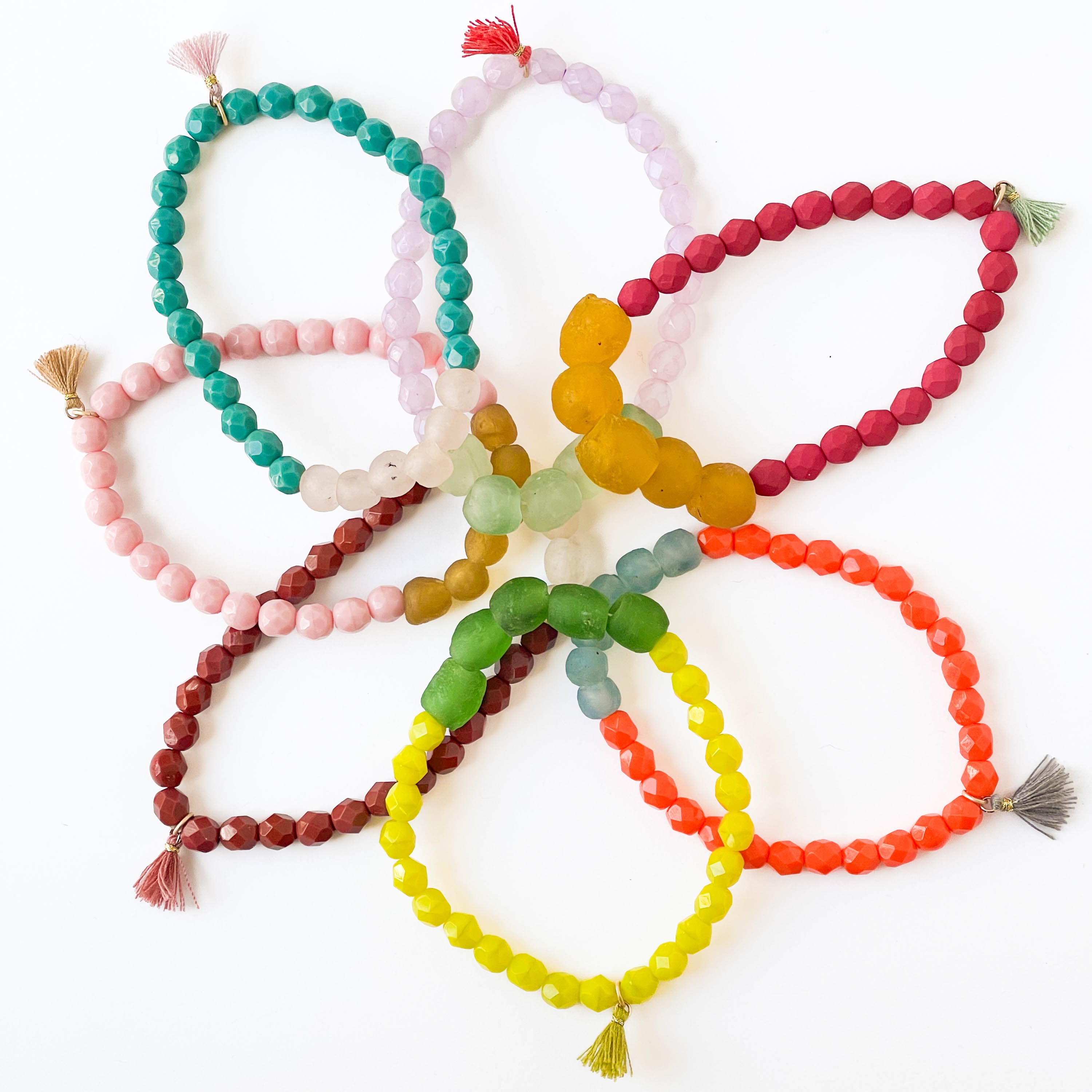 Recyced glass beads bracelets – Aluwa - Akos Creative